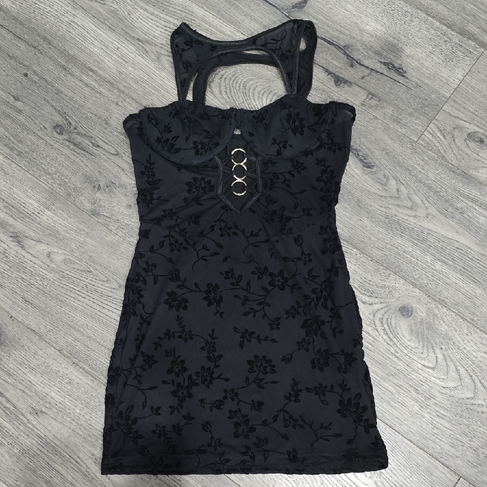 SHEIN Black Floral Backless Dress